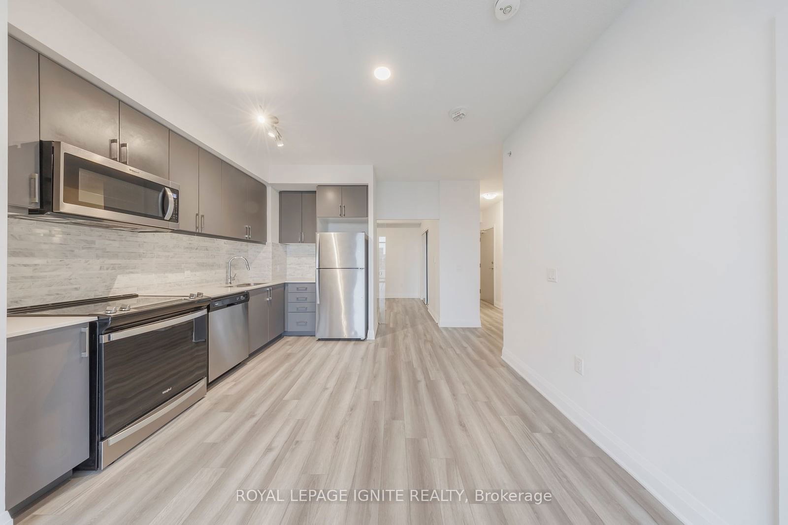 3220 Sheppard Ave E, unit 1710 for rent