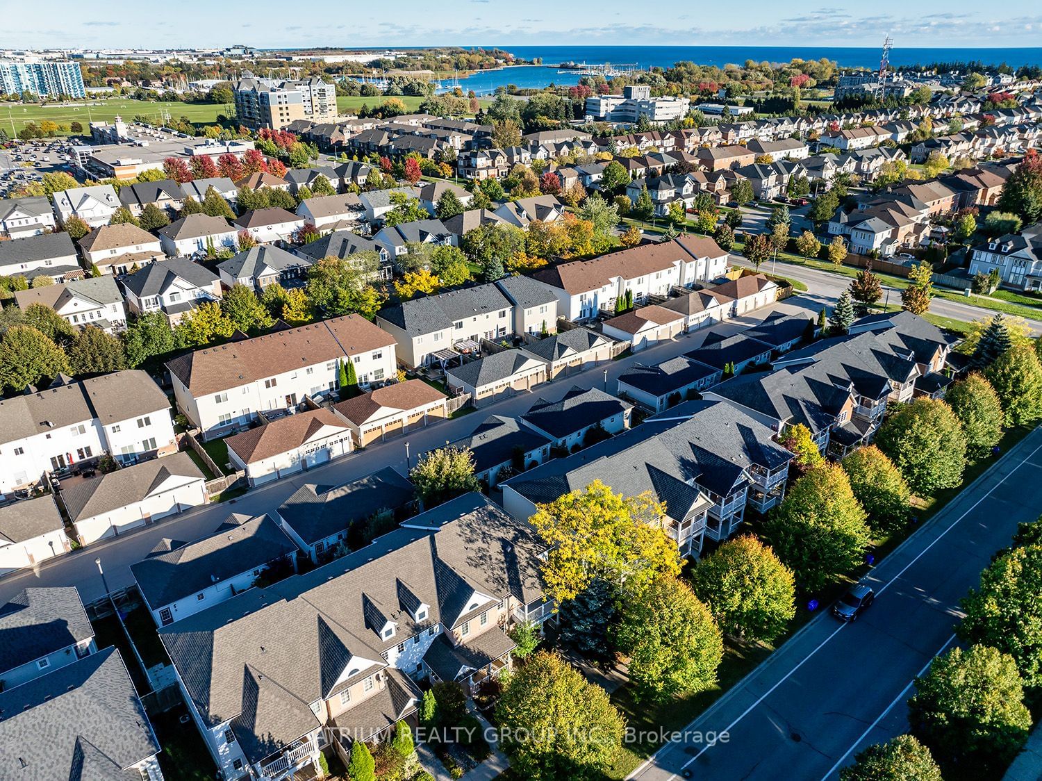 Bayside Gate Townhomes, Whitby, Toronto