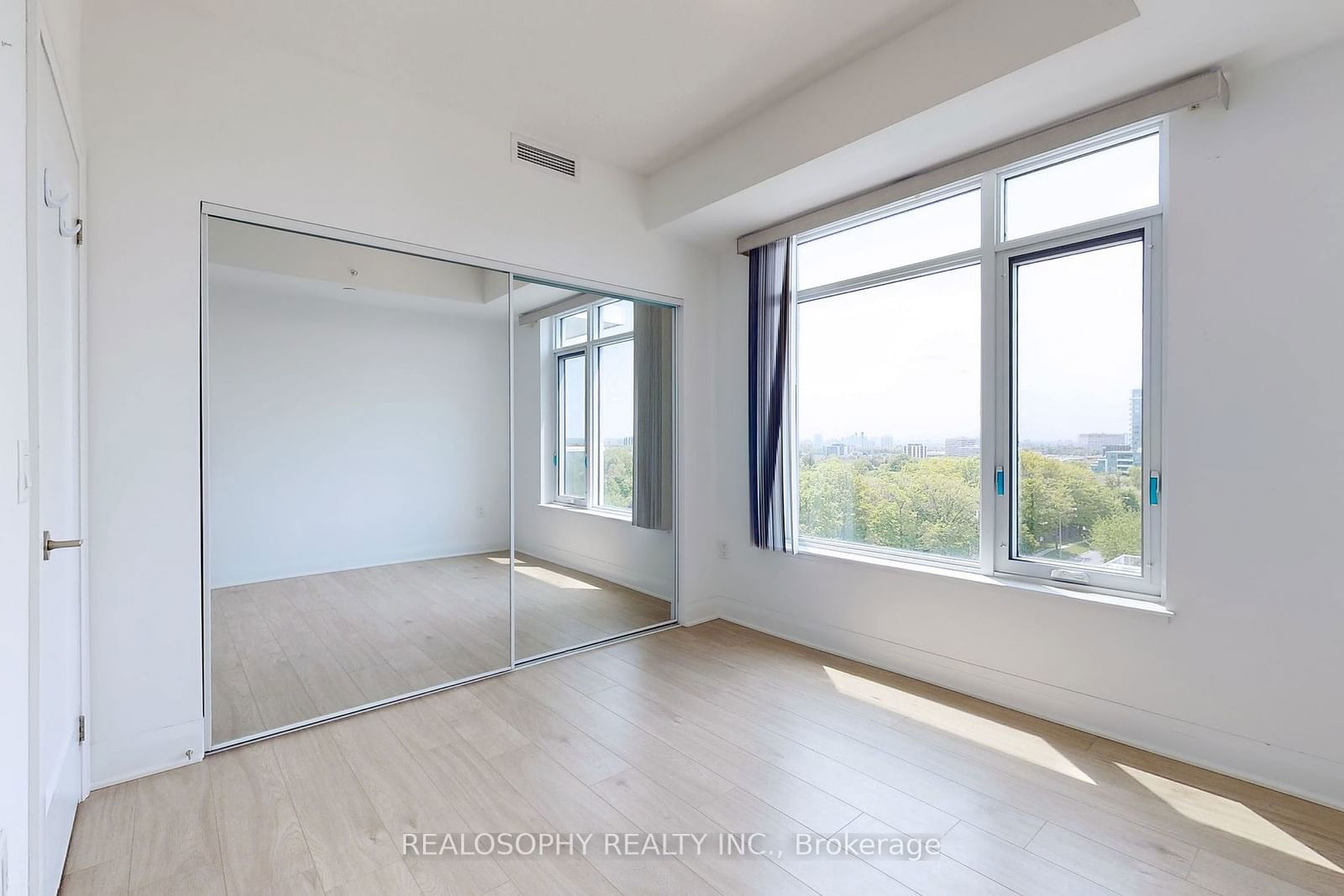 3220 Sheppard Ave E, unit 909 for rent