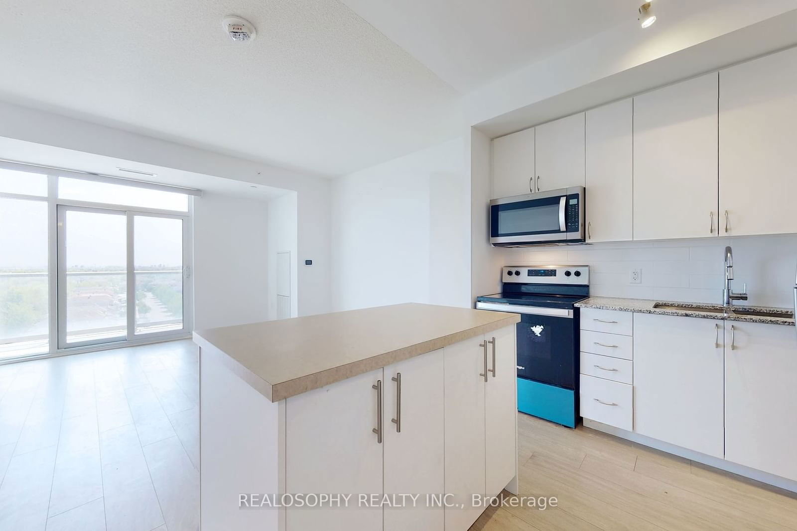 3220 Sheppard Ave E, unit 909 for rent