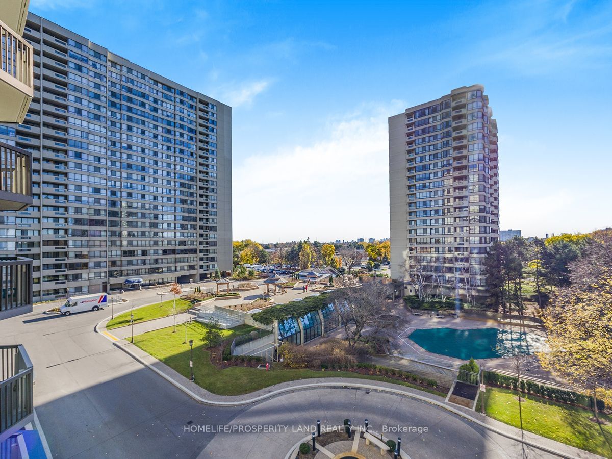 Vista Condos, Scarborough, Toronto