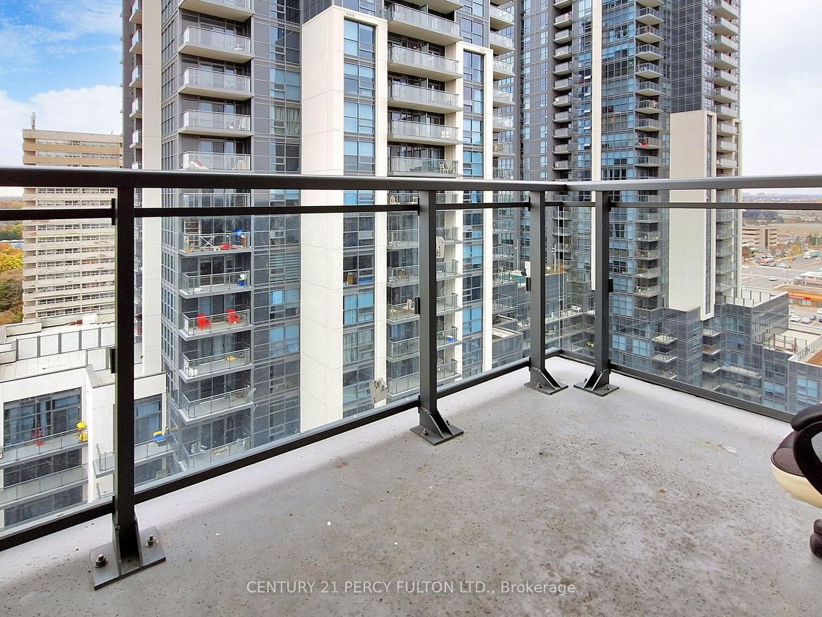 10 Meadowglen Pl, unit LPh 01 for sale