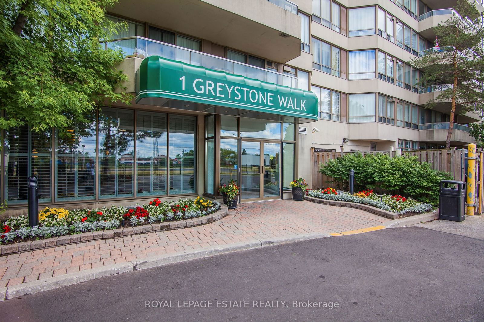 1 Greystone Walk Condos, Scarborough, Toronto