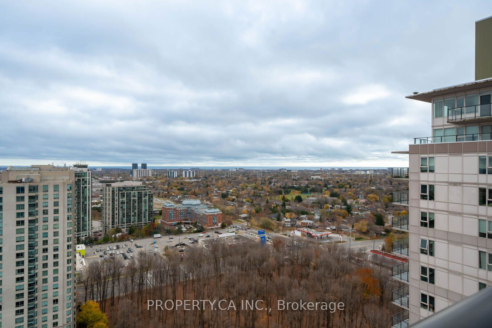 25 Town Centre Crt, unit 3305 for sale