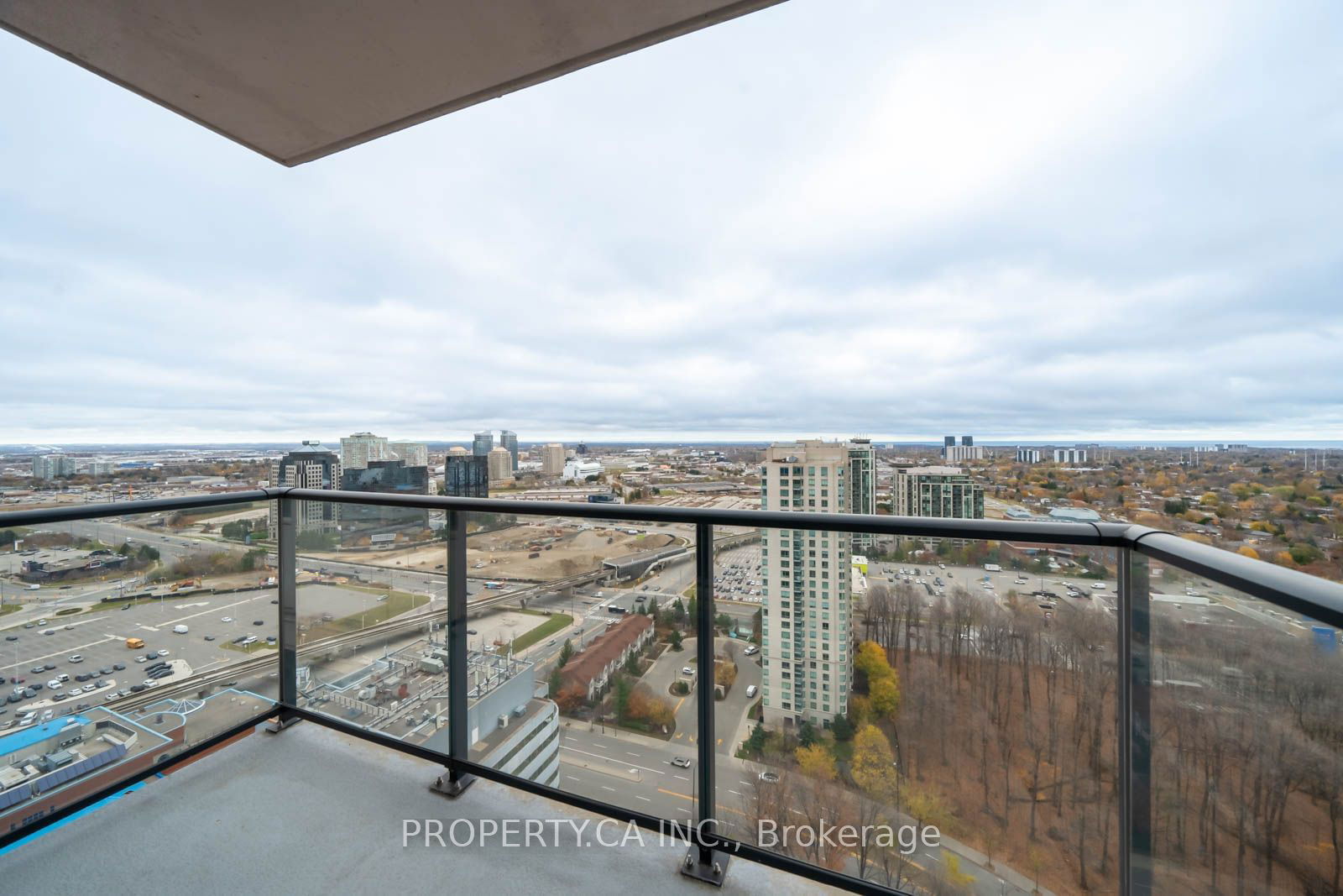 25 Town Centre Crt, unit 3305 for sale