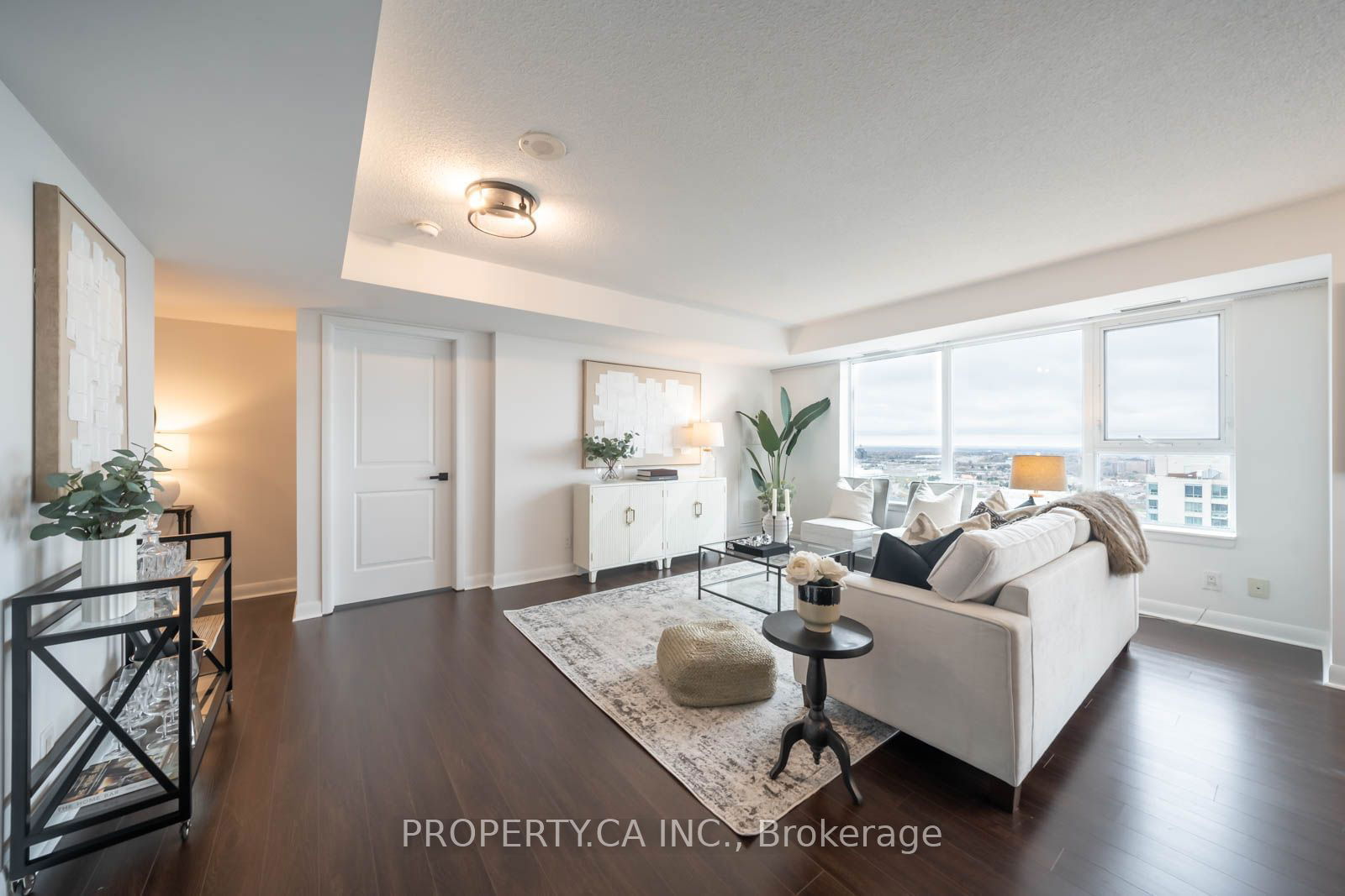 25 Town Centre Crt, unit 3305 for sale