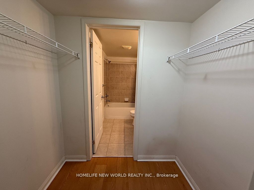 5235 Finch Ave E, unit 310 for rent