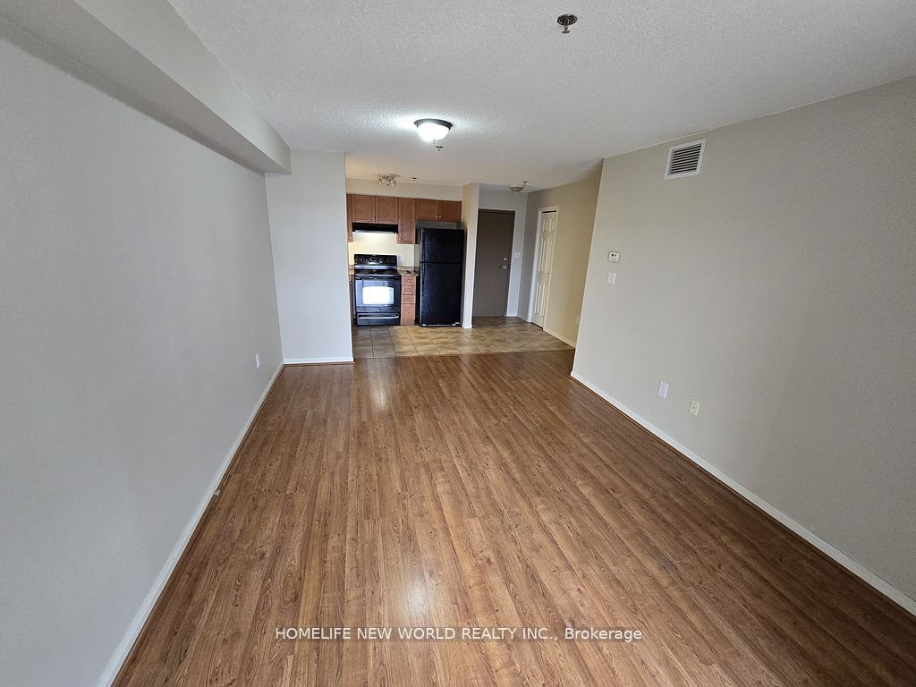 5235 Finch Ave E, unit 310 for rent