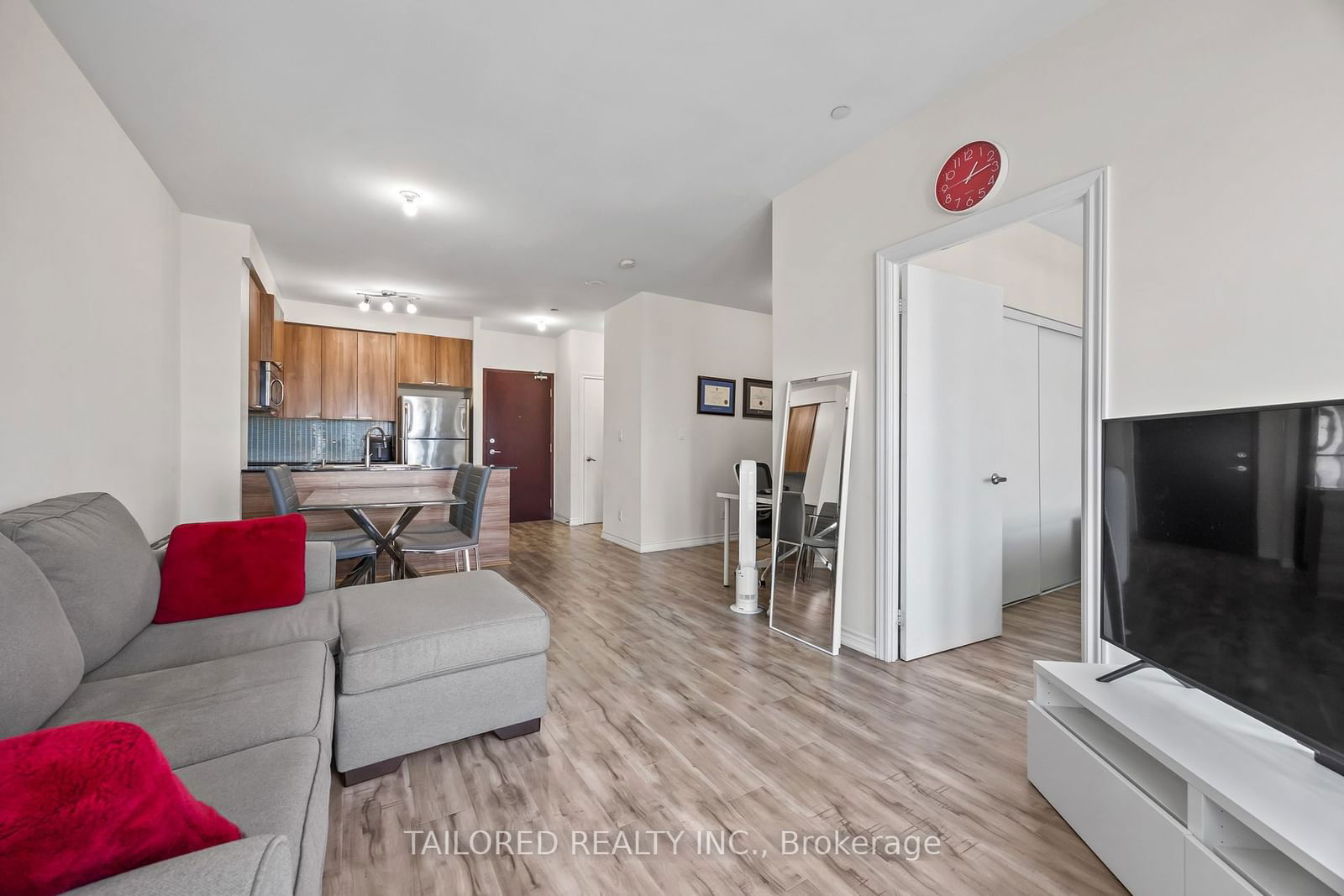 1328 Birchmount Rd, unit PH4 for sale