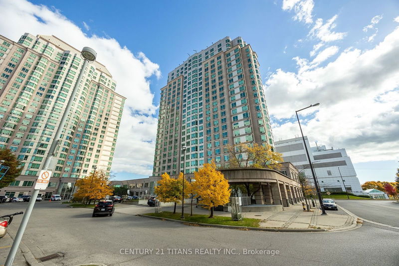 1 Lee Centre Dr, unit 1813 for sale