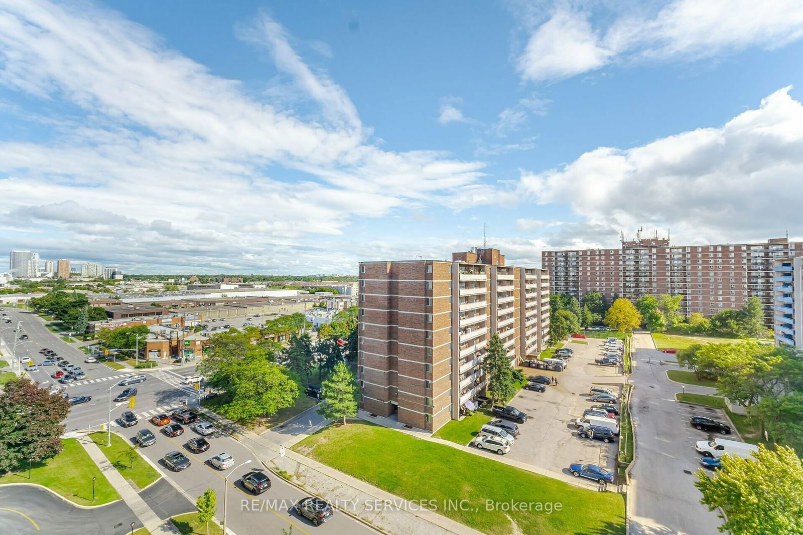 2 Glamorgan Ave, unit 907 for sale