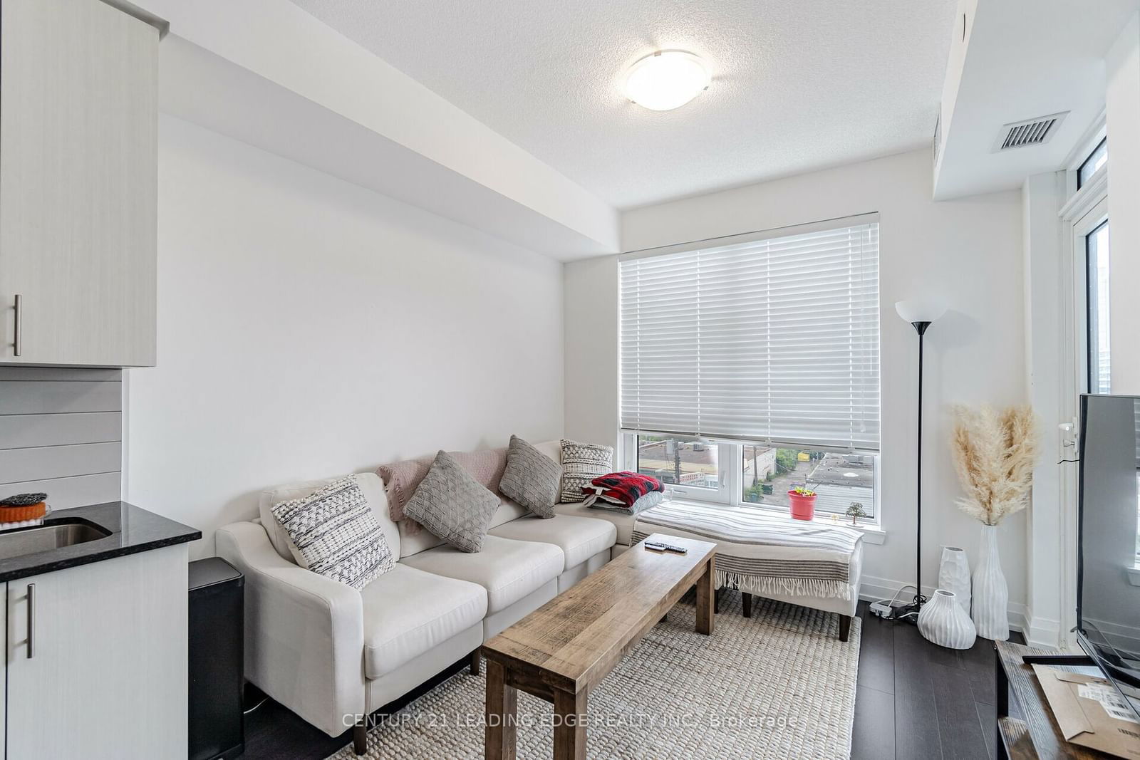 3121 Sheppard Ave E, unit 307 for rent