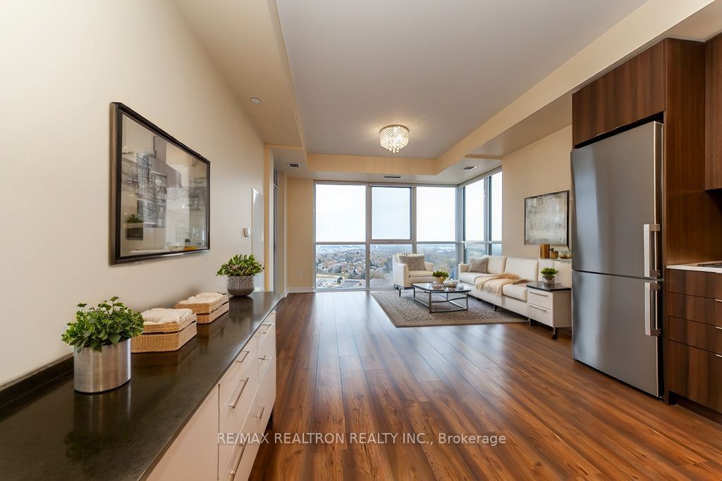 225 Village Green Sq, unit 2710 for sale