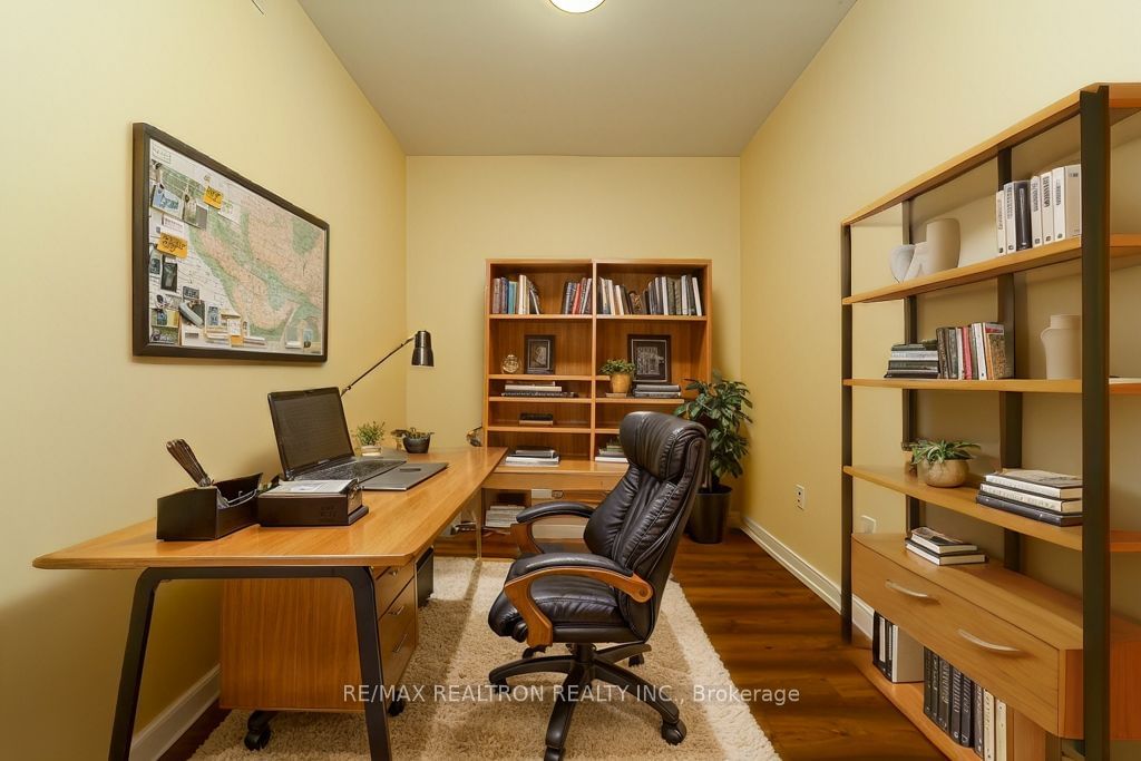 225 Village Green Sq, unit 2710 for sale