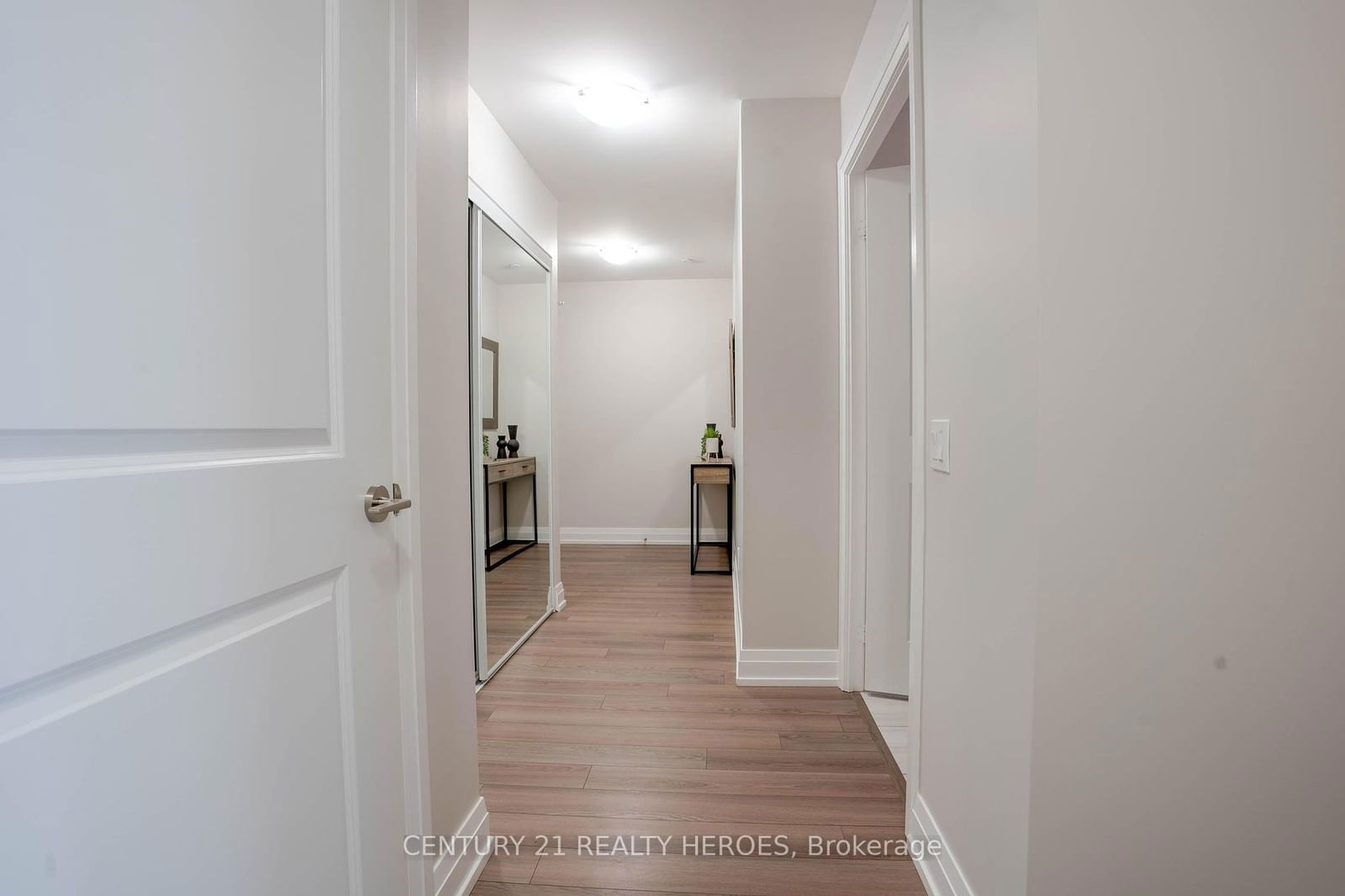 3121 Sheppard Ave E, unit 308 for rent