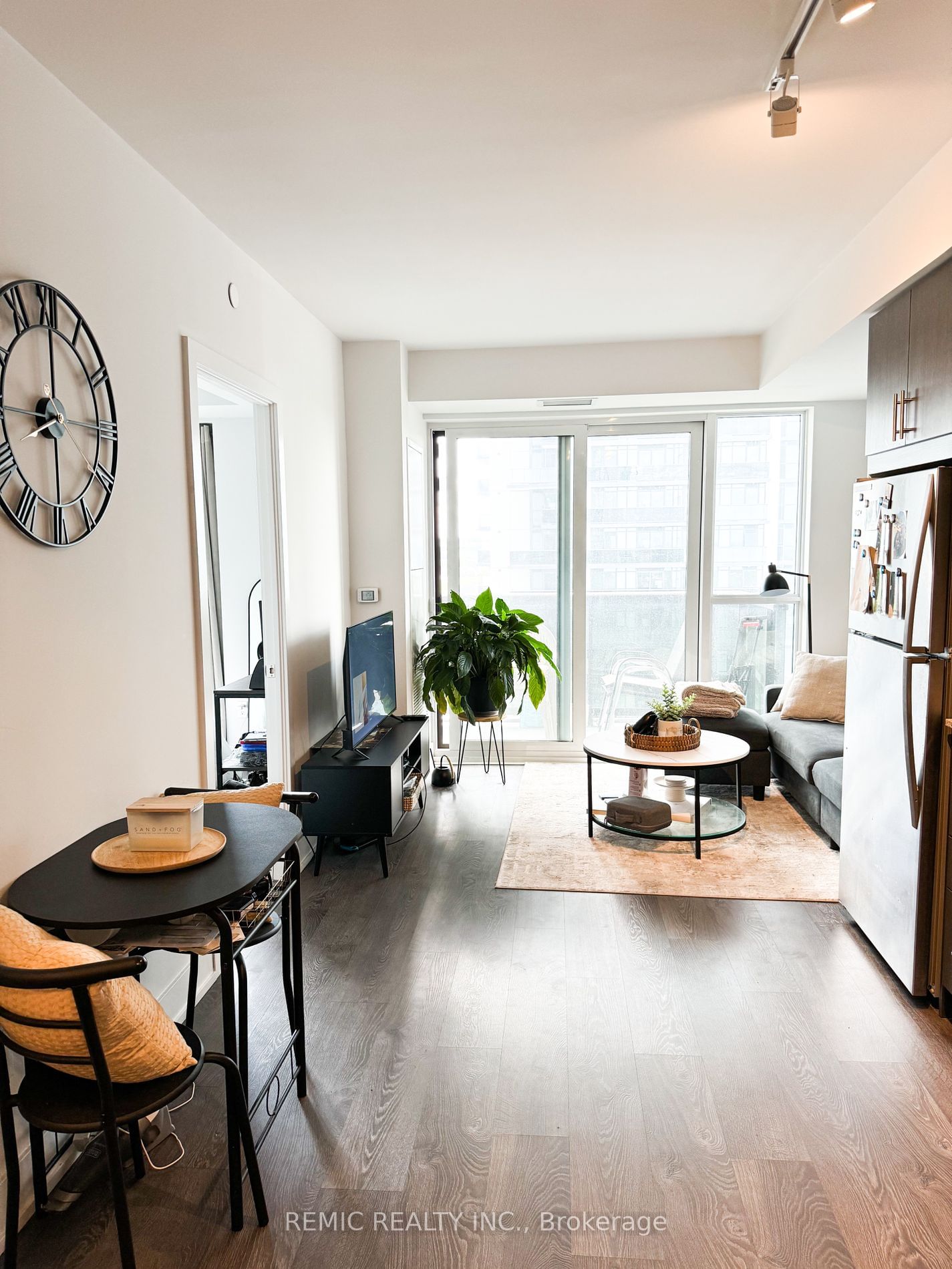 2550 simcoe St N, unit 1215 for sale