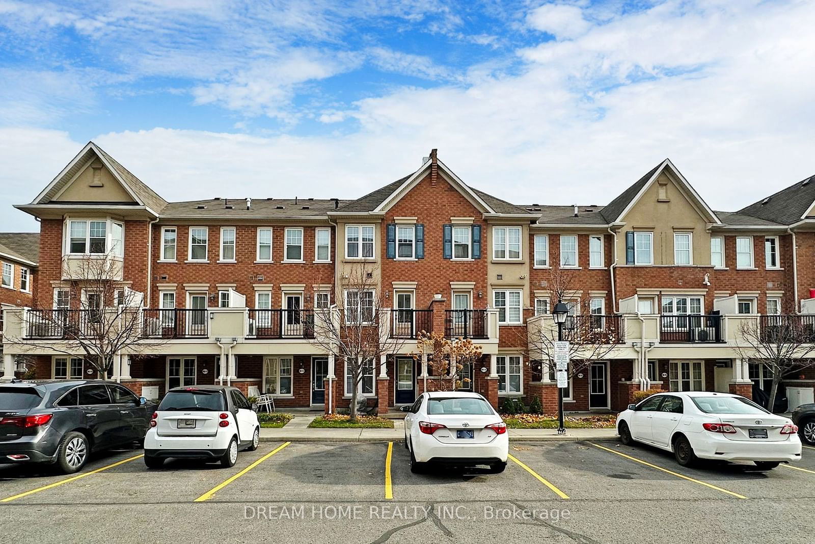 40 Mendelssohn St W, unit 13 for sale