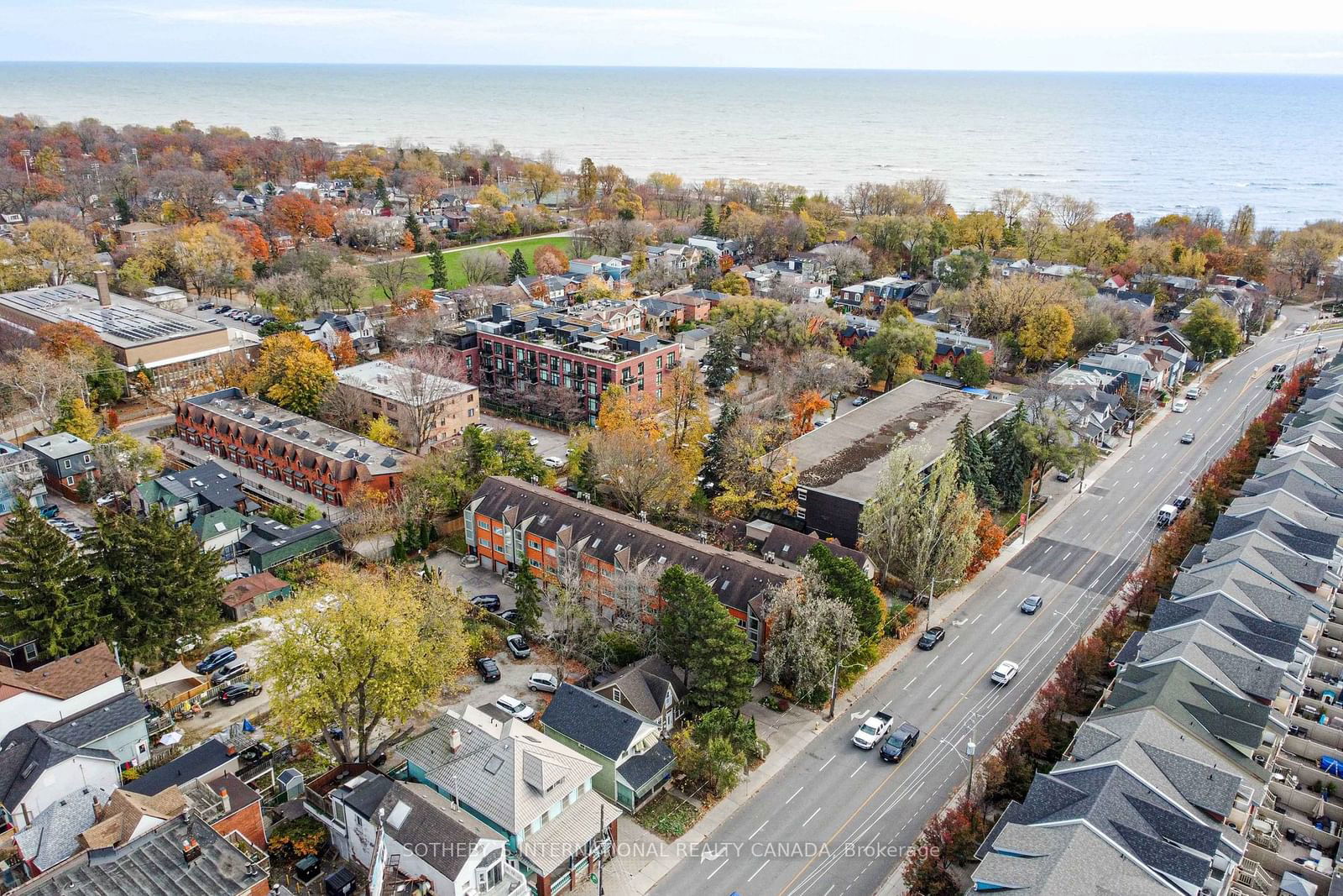 Woodbine Mews Townhomes, East End, Toronto