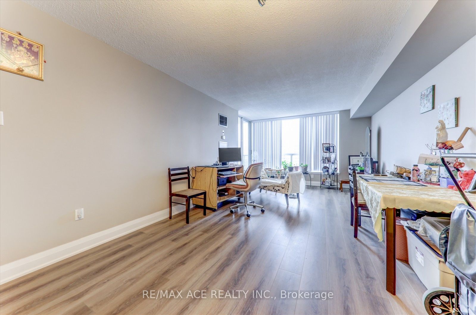 430 Mclevin Ave, unit 1705 for rent