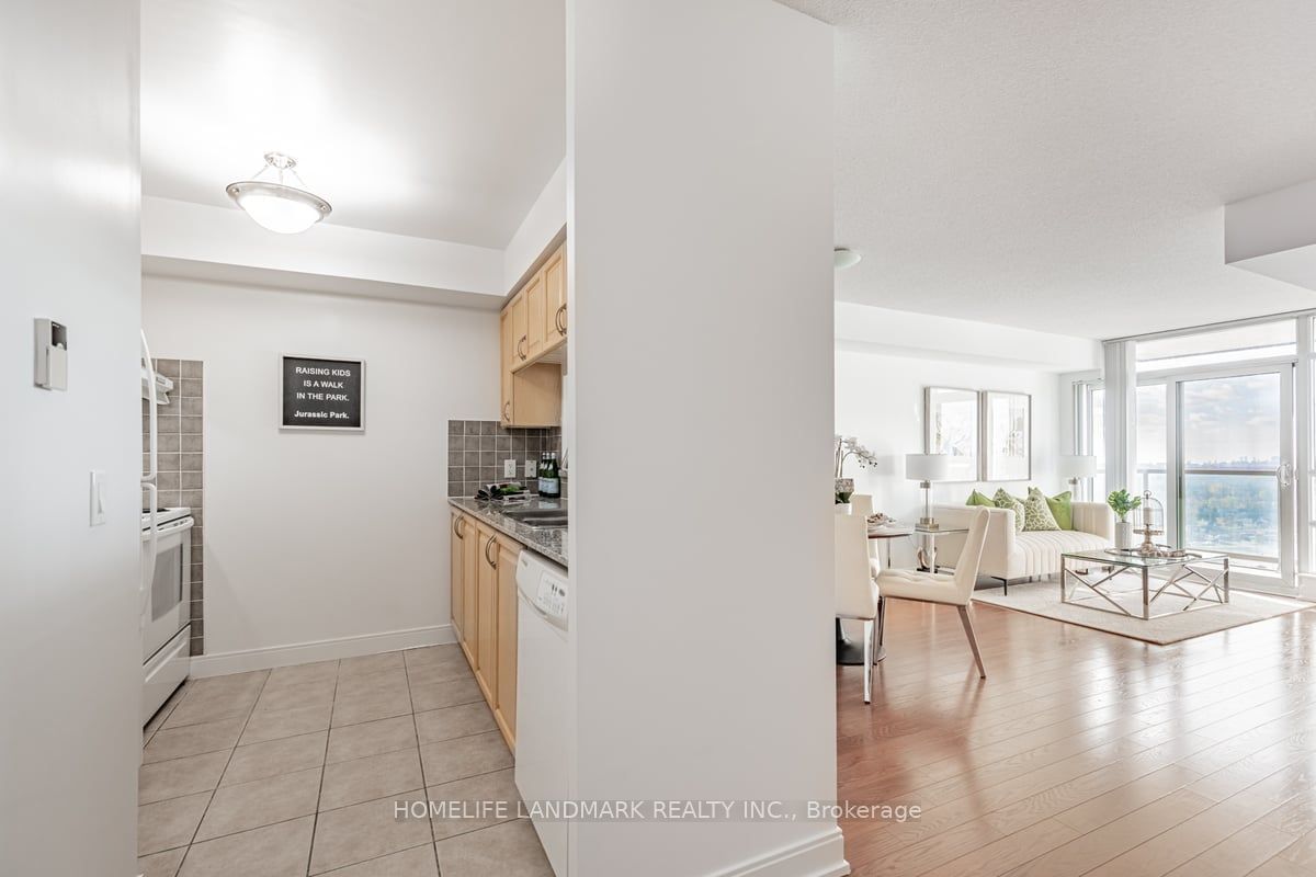 238 Bonis Ave, unit 2121 for sale