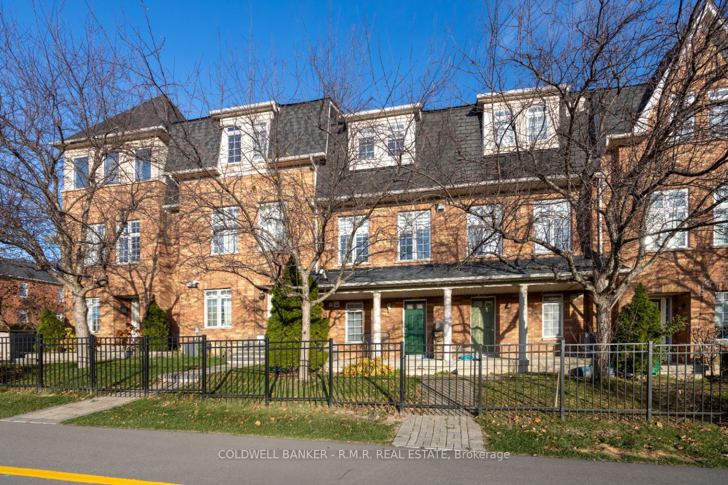 Sprucedale & Palisades Townhomes, Whitby, Toronto