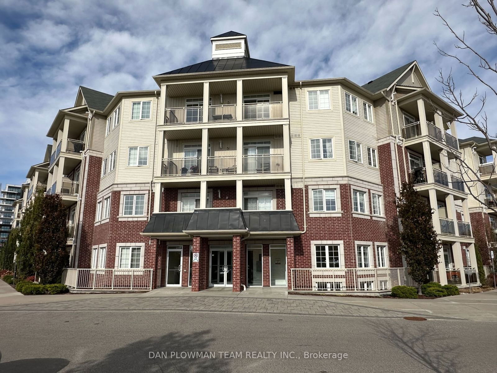 84 Aspen Springs Dr, unit 320 for rent