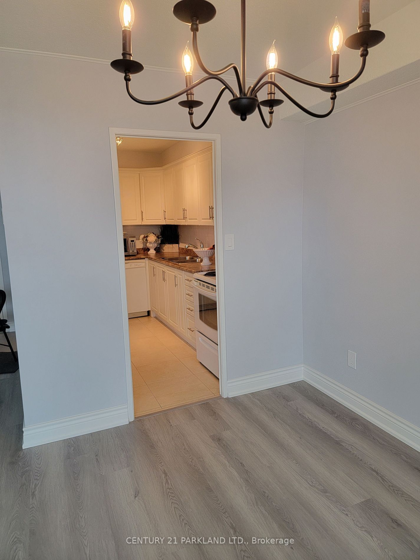 1 Massey Sq, unit 3015 for sale