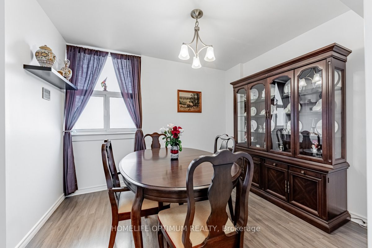 3 Massey Sq, unit 3603 for sale