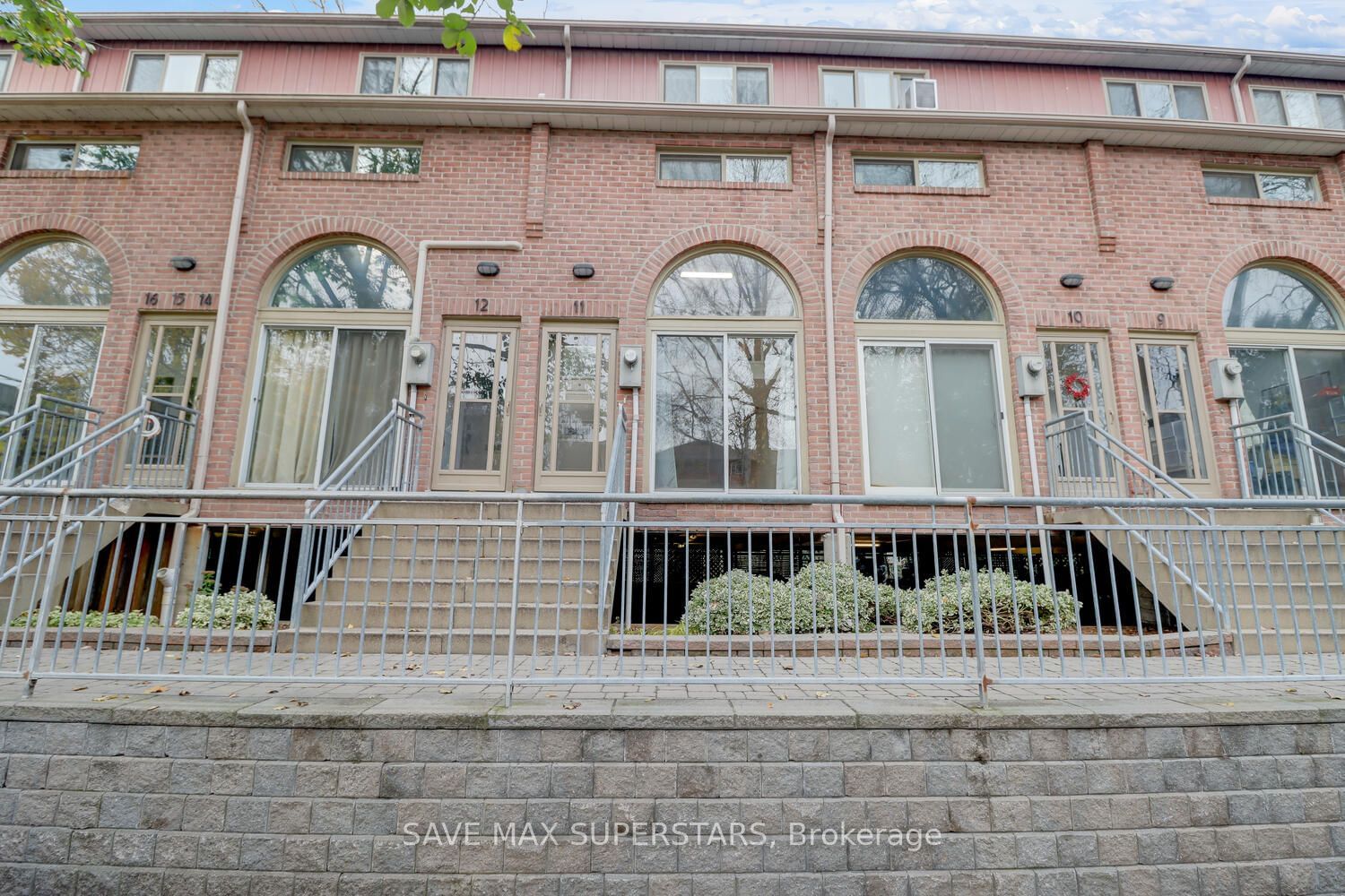 32 Curzon Street Townhomes, East End, Toronto