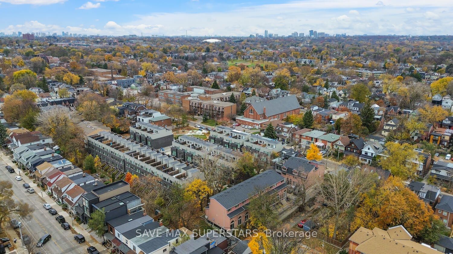 32 Curzon Street Townhomes, East End, Toronto