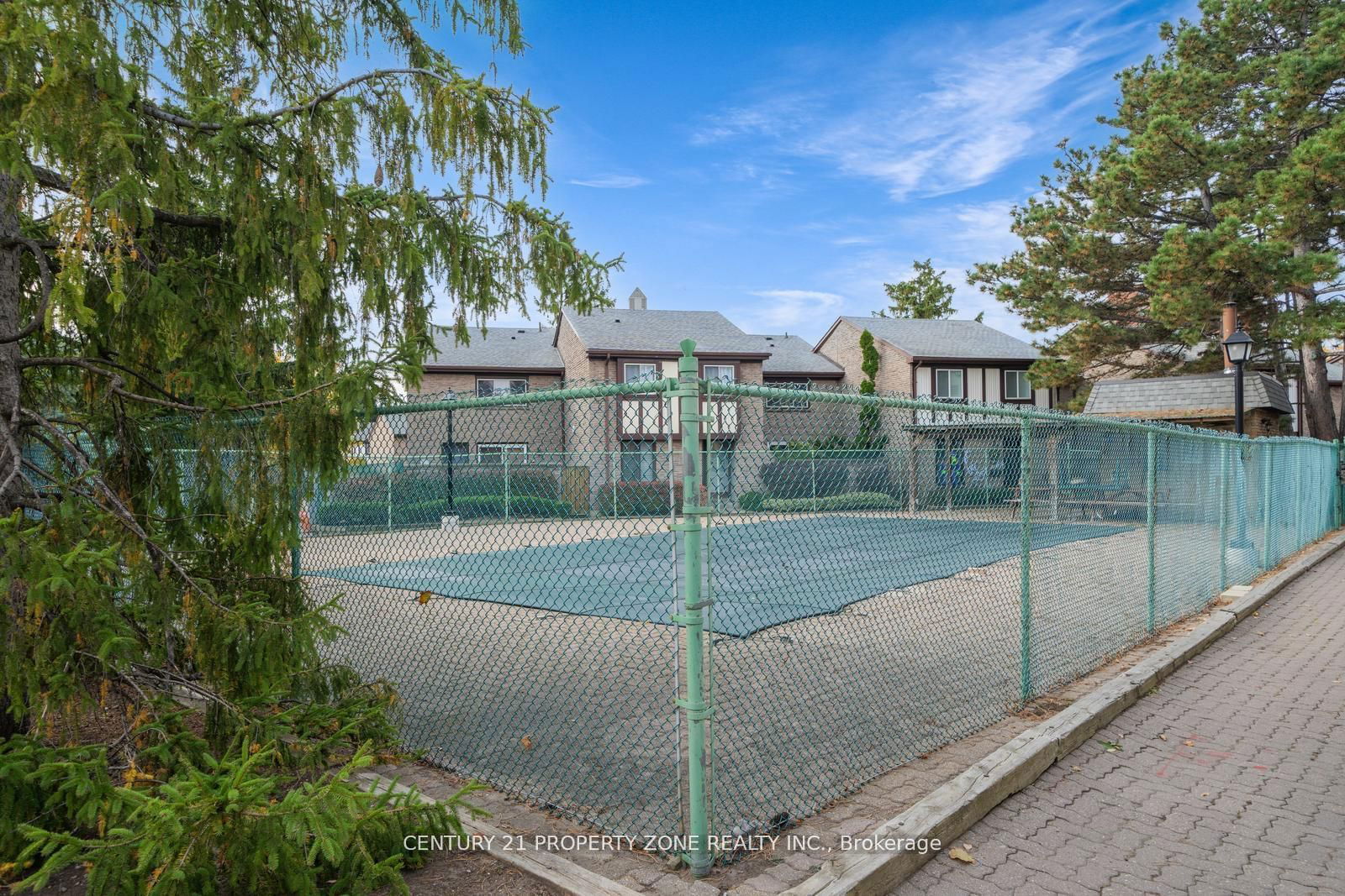 Burrows Hall Boulevard Townhouses, Scarborough, Toronto