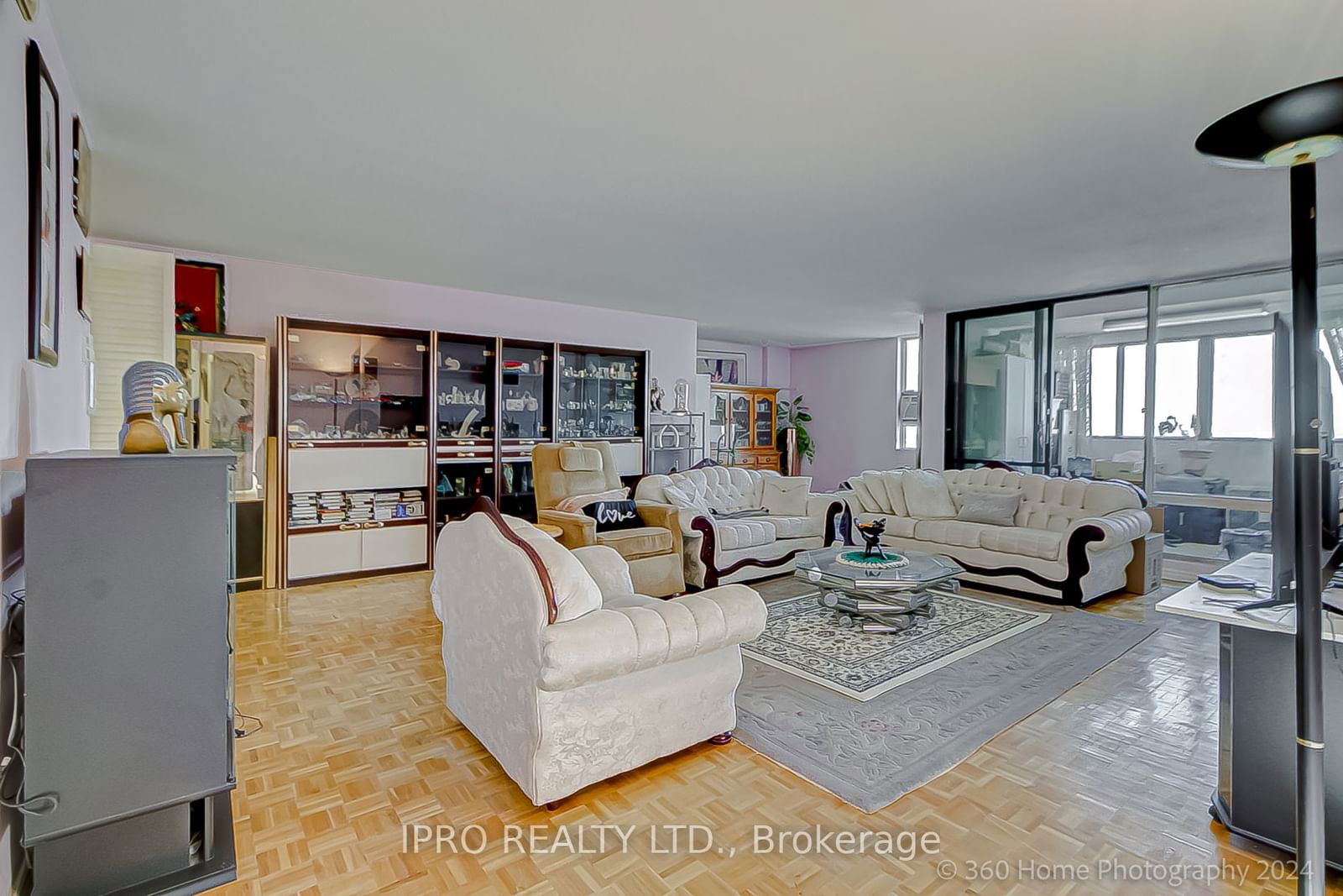 3 Massey Sq, unit 2901 for sale