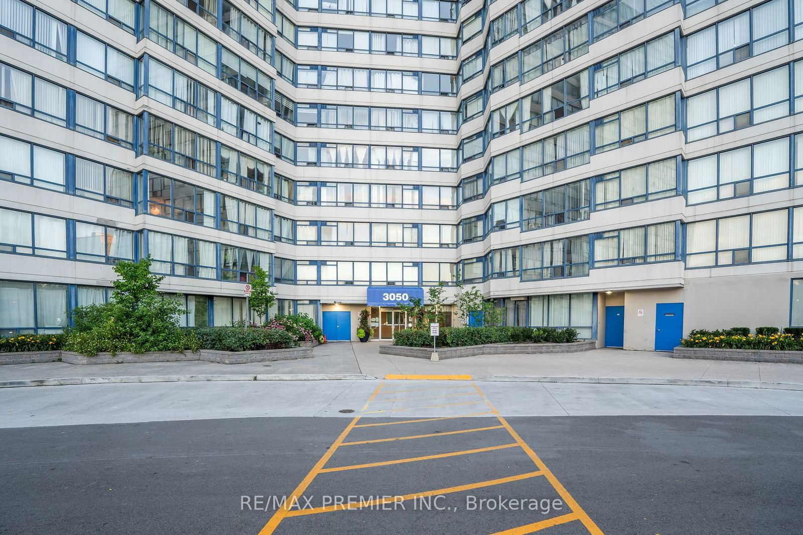 3050 Ellesmere Rd, unit 711 for rent