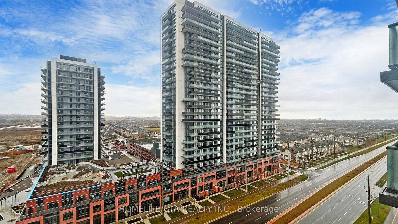 2550 Simcoe St N, unit 1109 for sale