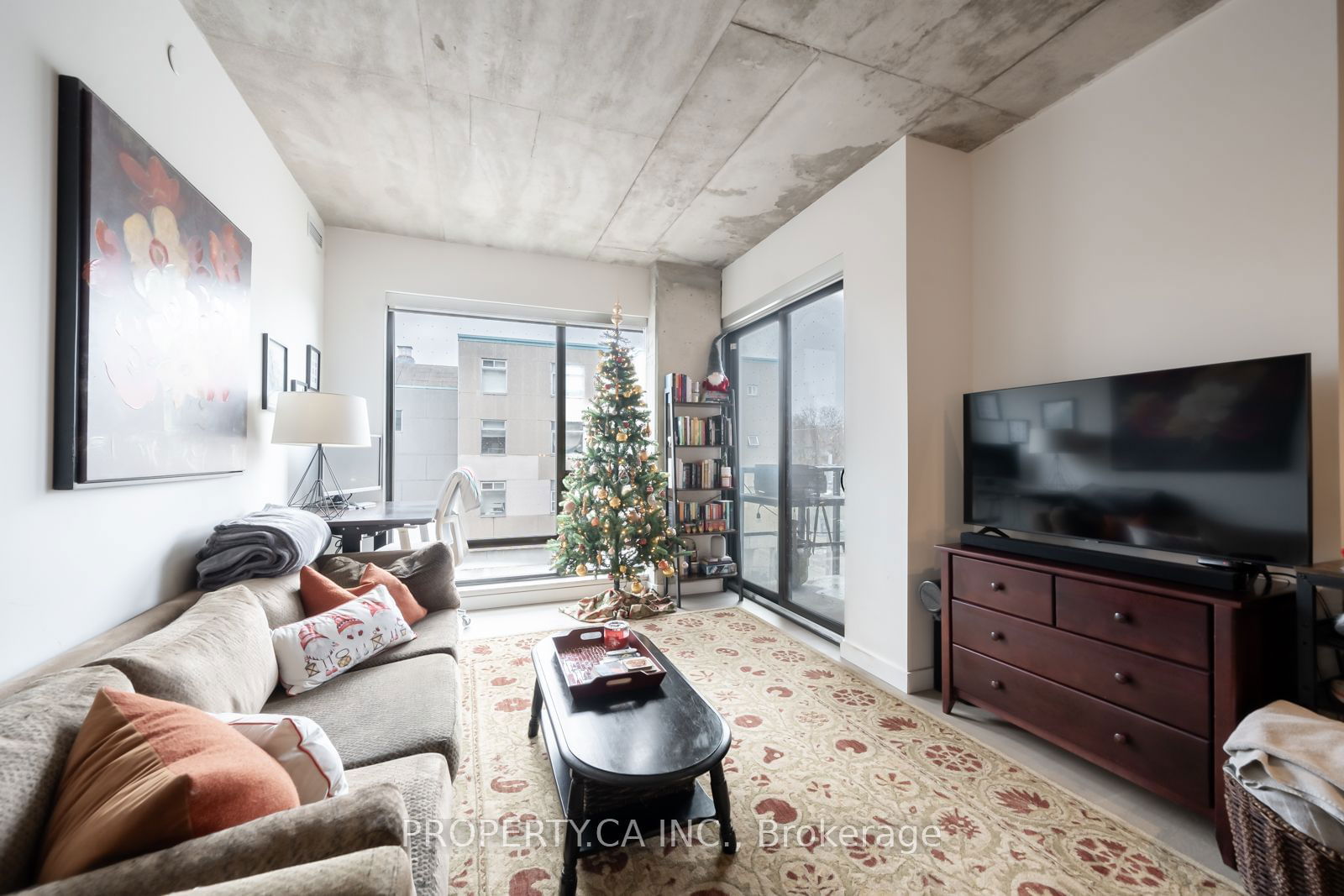 246 Logan Ave, unit 308 for rent