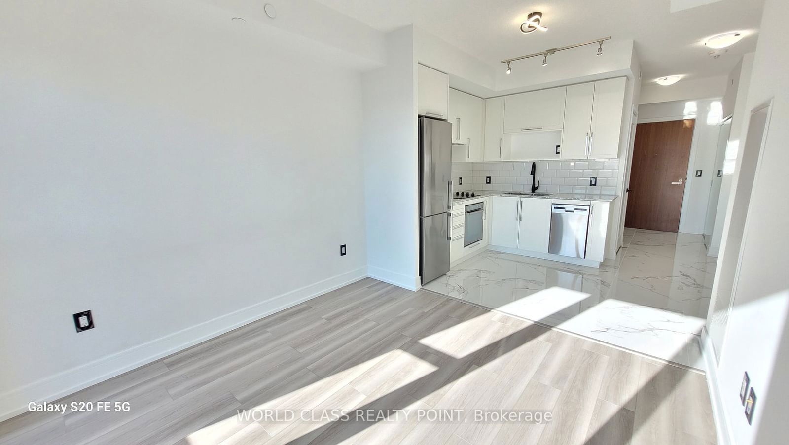 275 Village Green Sq, unit 3124 for rent