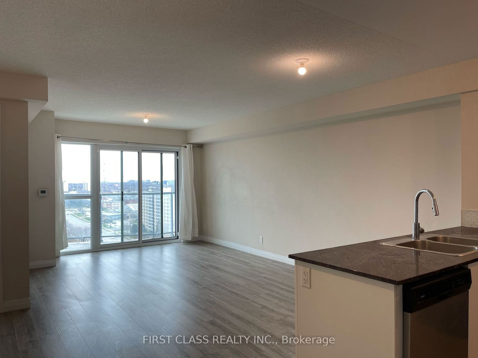 2150 Lawrence Ave E, unit 1801 for rent