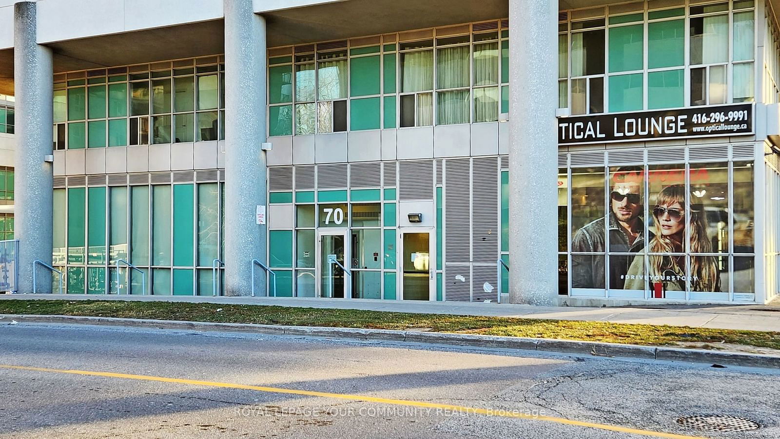 70 Town Centre Crt, unit 1907 for rent