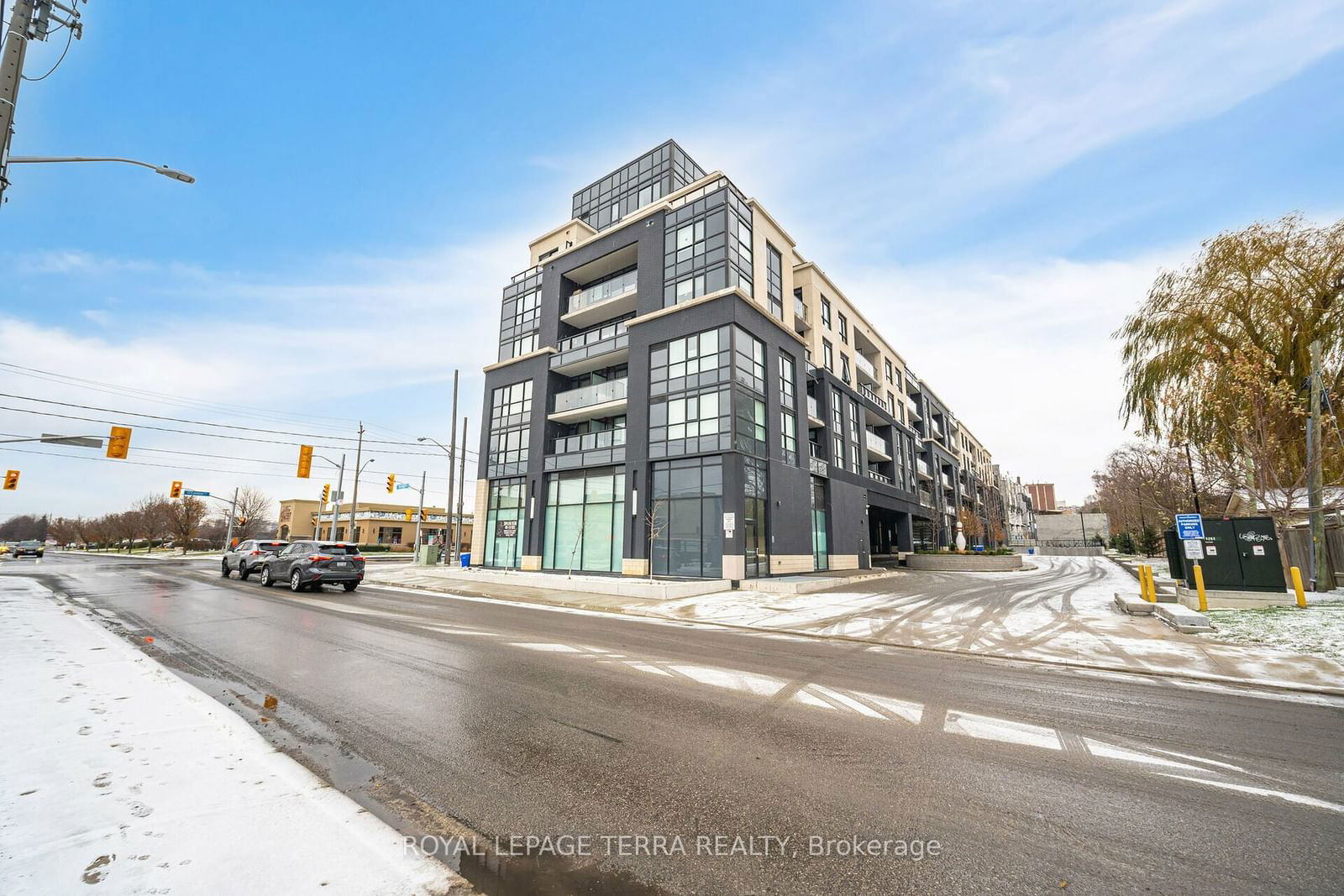 1401 O'connor Dr, unit 208 for sale