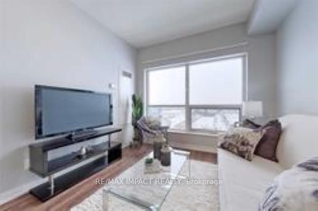 181 Village Green Sq, unit 1211 for rent