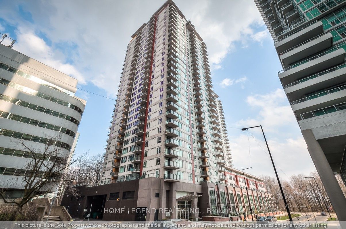 25 Town Centre Crt, unit 1502 for rent