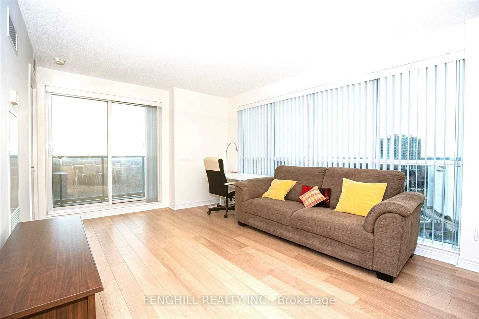 50 Town Centre Crt, unit 1102 for rent