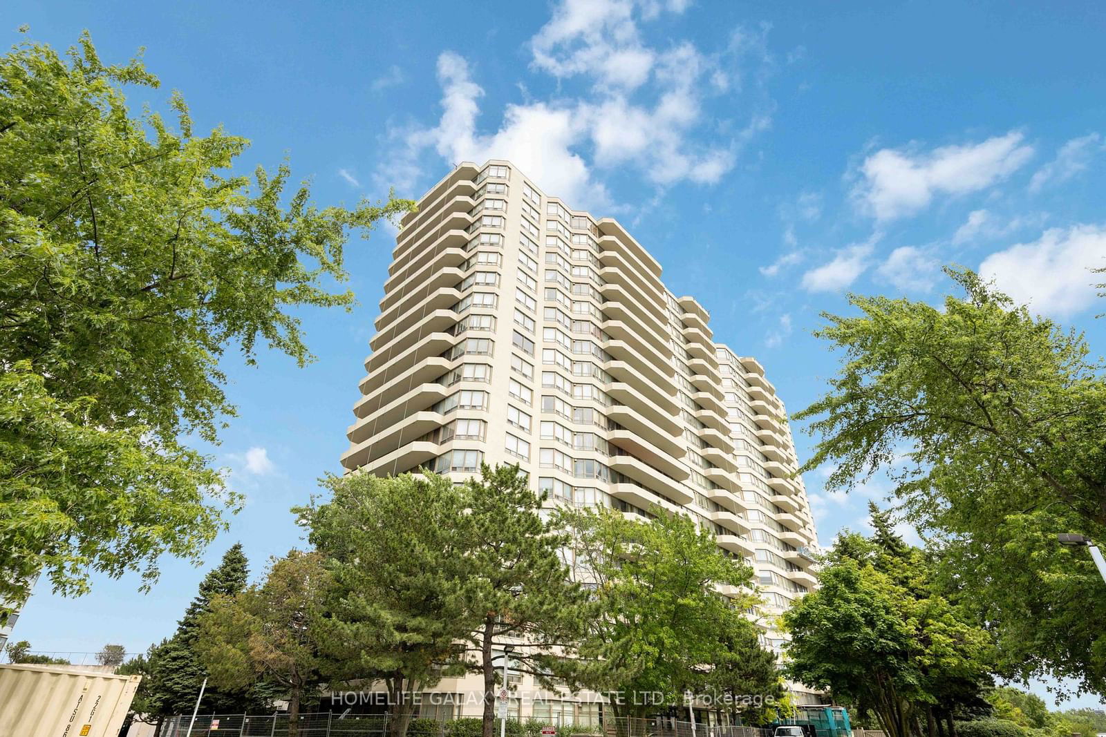 1 Greystone Walk Condos, Scarborough, Toronto