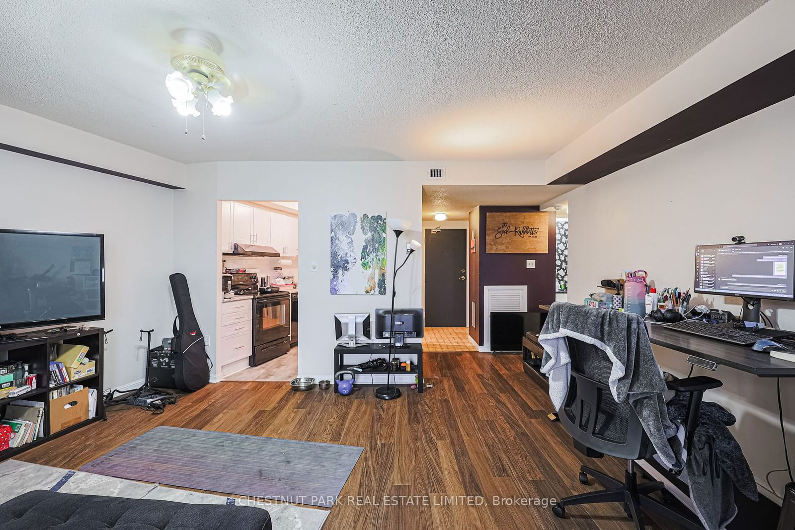 757 Victoria Park Ave, unit 801 for sale