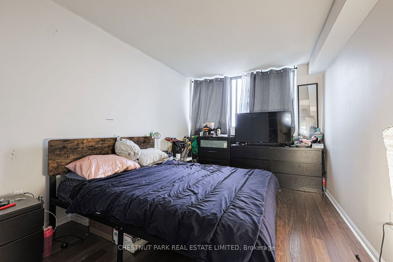 757 Victoria Park Ave, unit 801 for sale