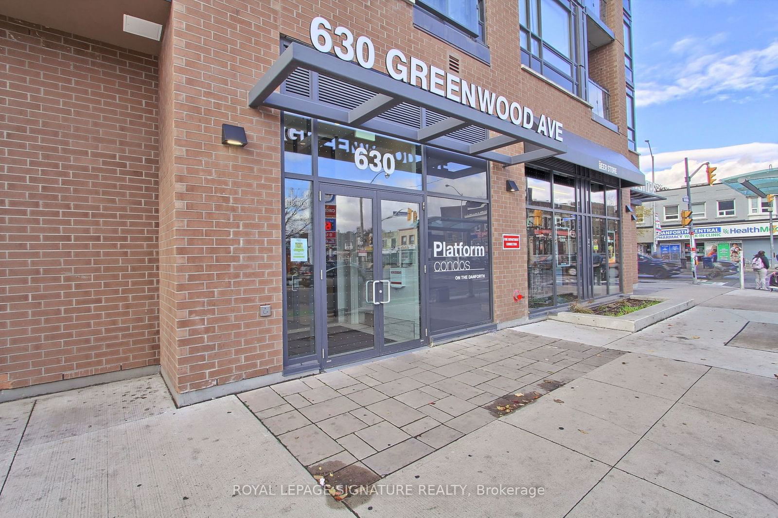 630 Greenwood Ave, unit 305 for sale