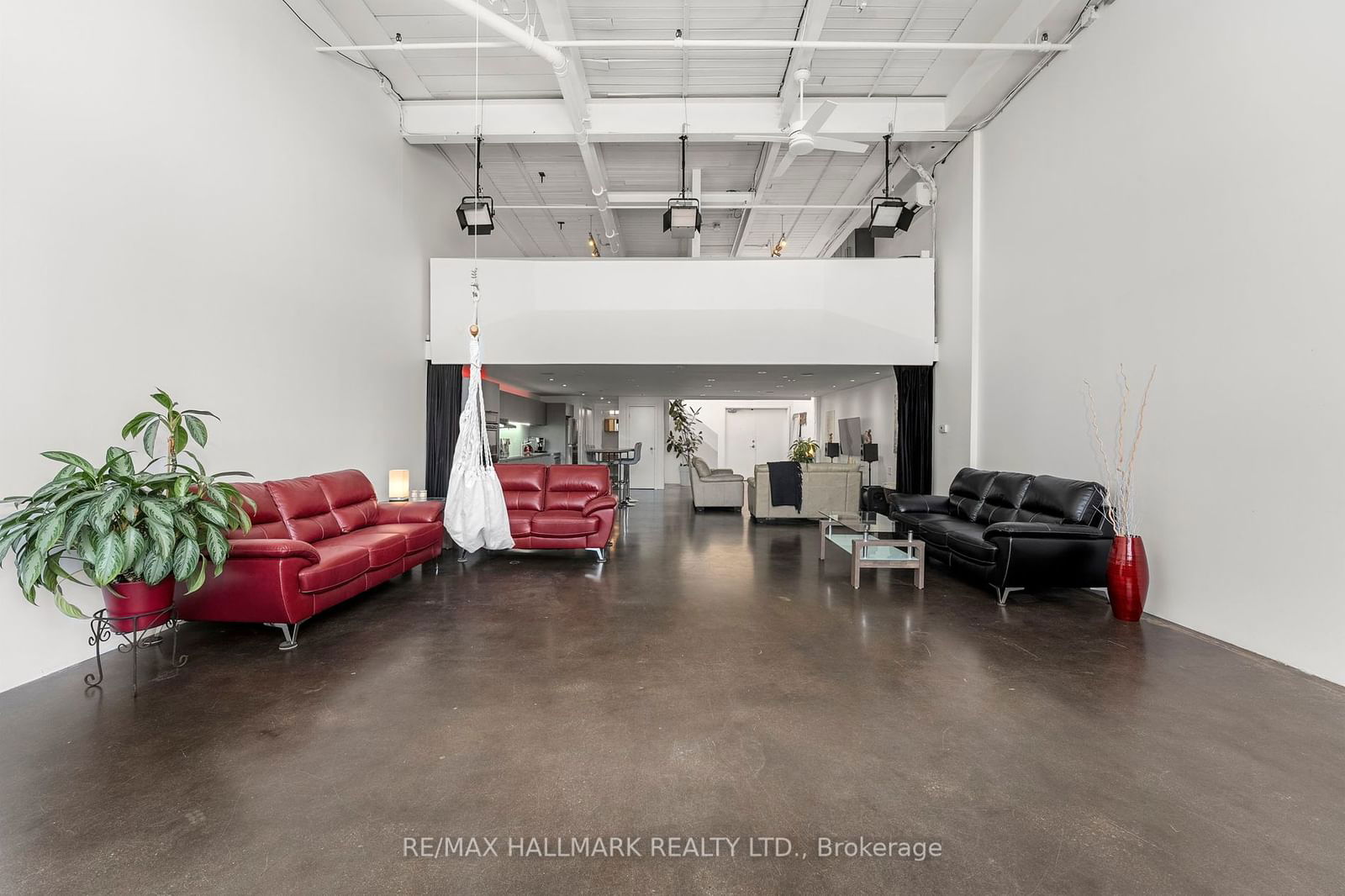 1173 Dundas St E, unit 226 for rent