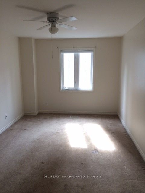 151 Village Green Sq, unit 1901 for rent