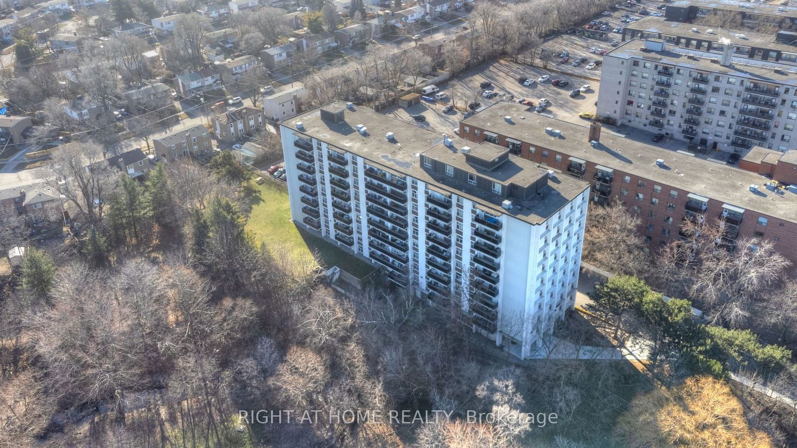 Versailles Court Condos, Scarborough, Toronto