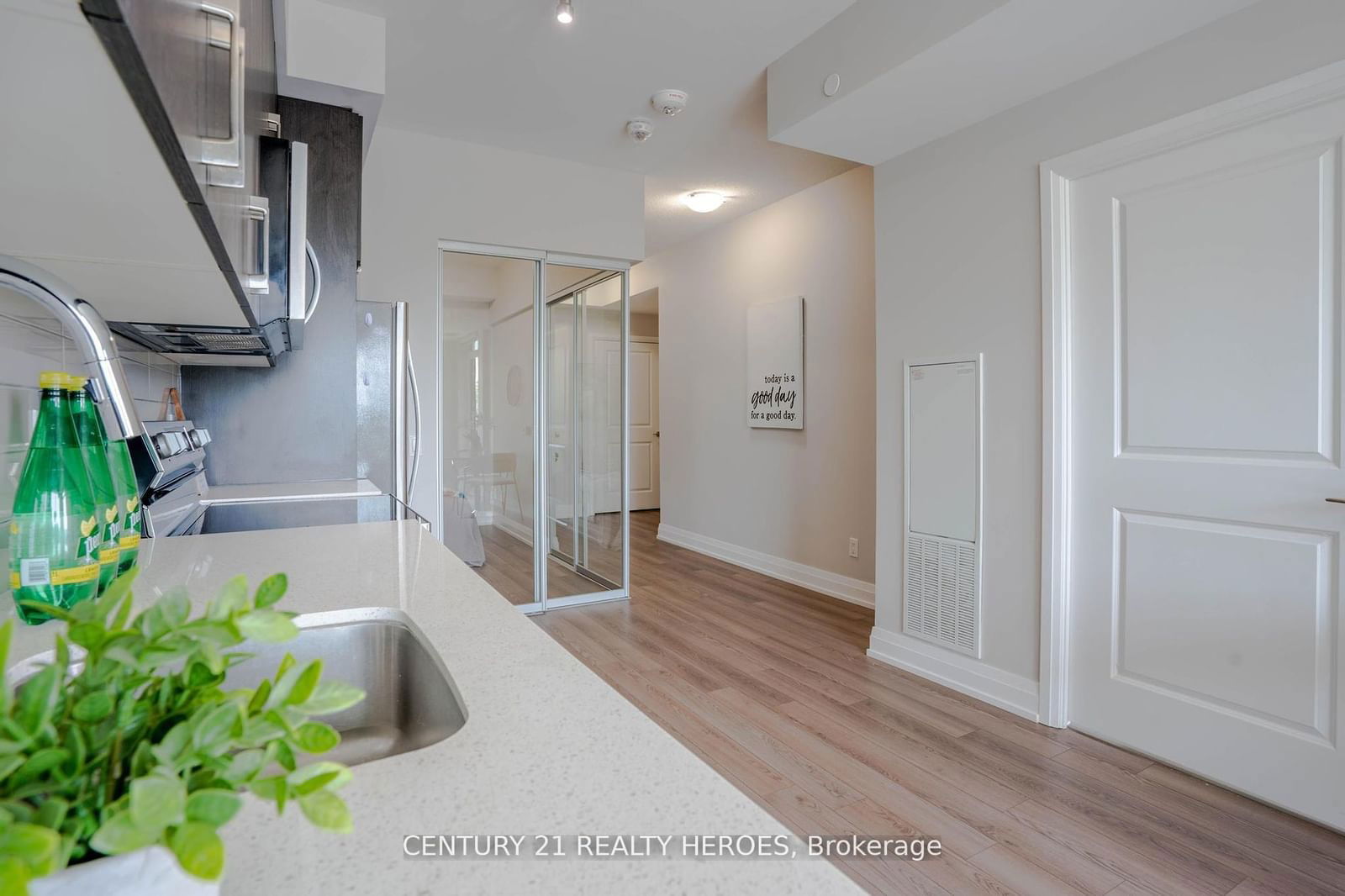 3121 Sheppard Ave E, unit 308 for sale